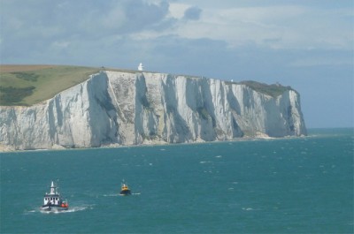 white-cliffs-dover-by-Immanuel-Giel-CC-BY-SA-3