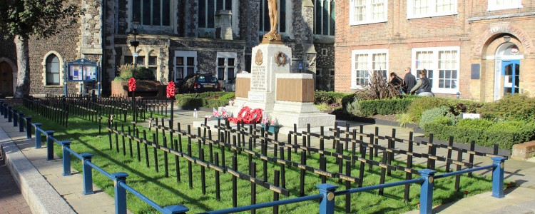 Image for the news article titled Remembrance Sunday Service and Parade Dover War Memorial Sunday 8 November 2015